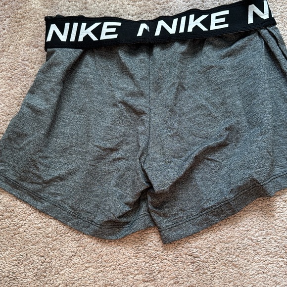 Nike Running Shorts Size S - Picture 2 of 2